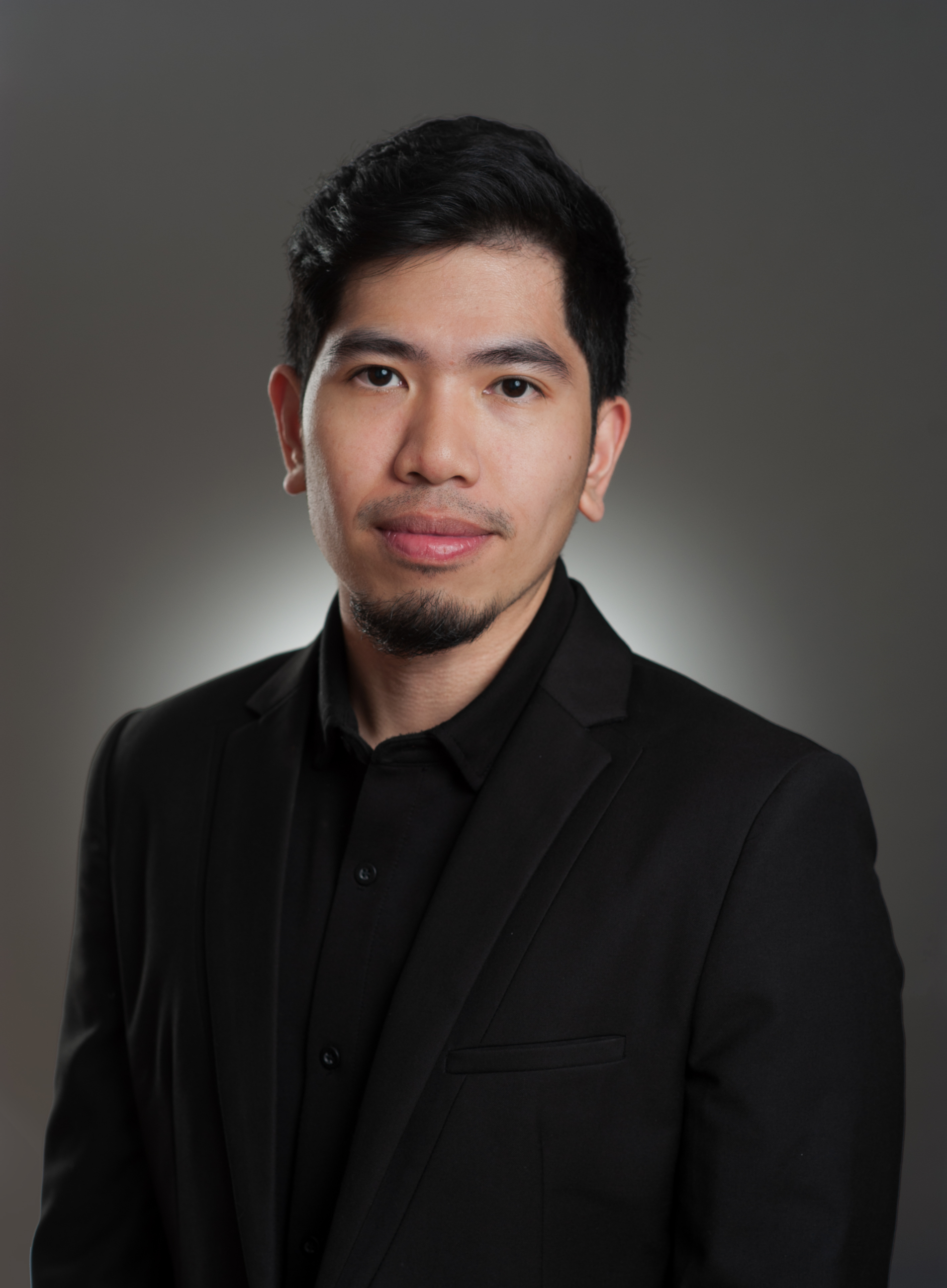 エイドリアン・デラ・フエンテ